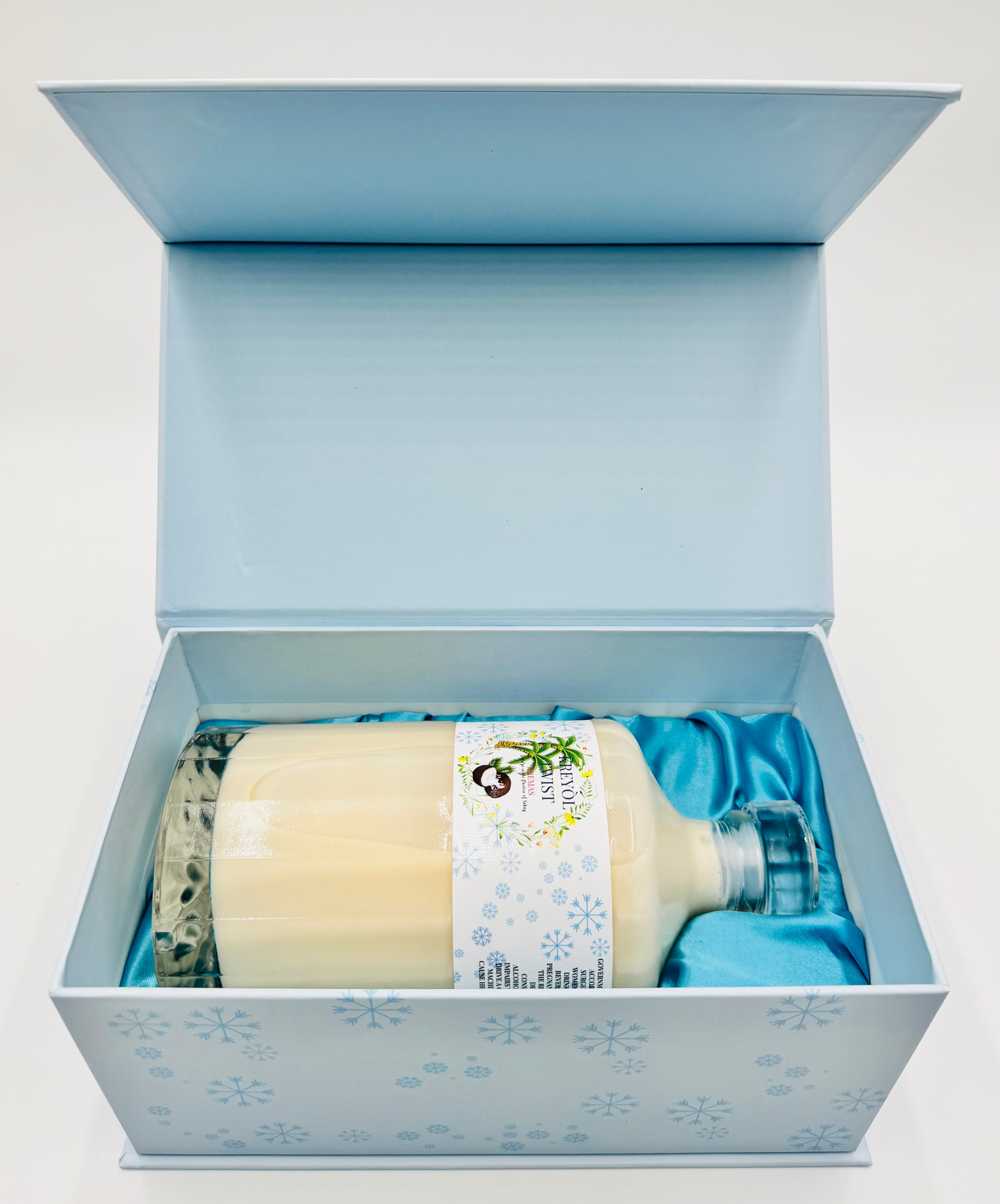 Kreyól Twist Kremas bottle inside Holiday Gift box